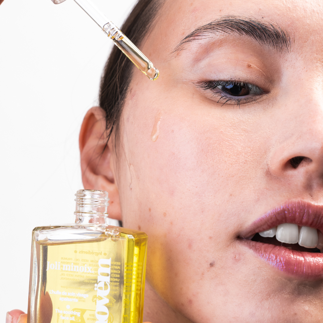 L’huile de noix pour l’eczéma, la rosacée et les rougeurs : que disent vraiment les études ?