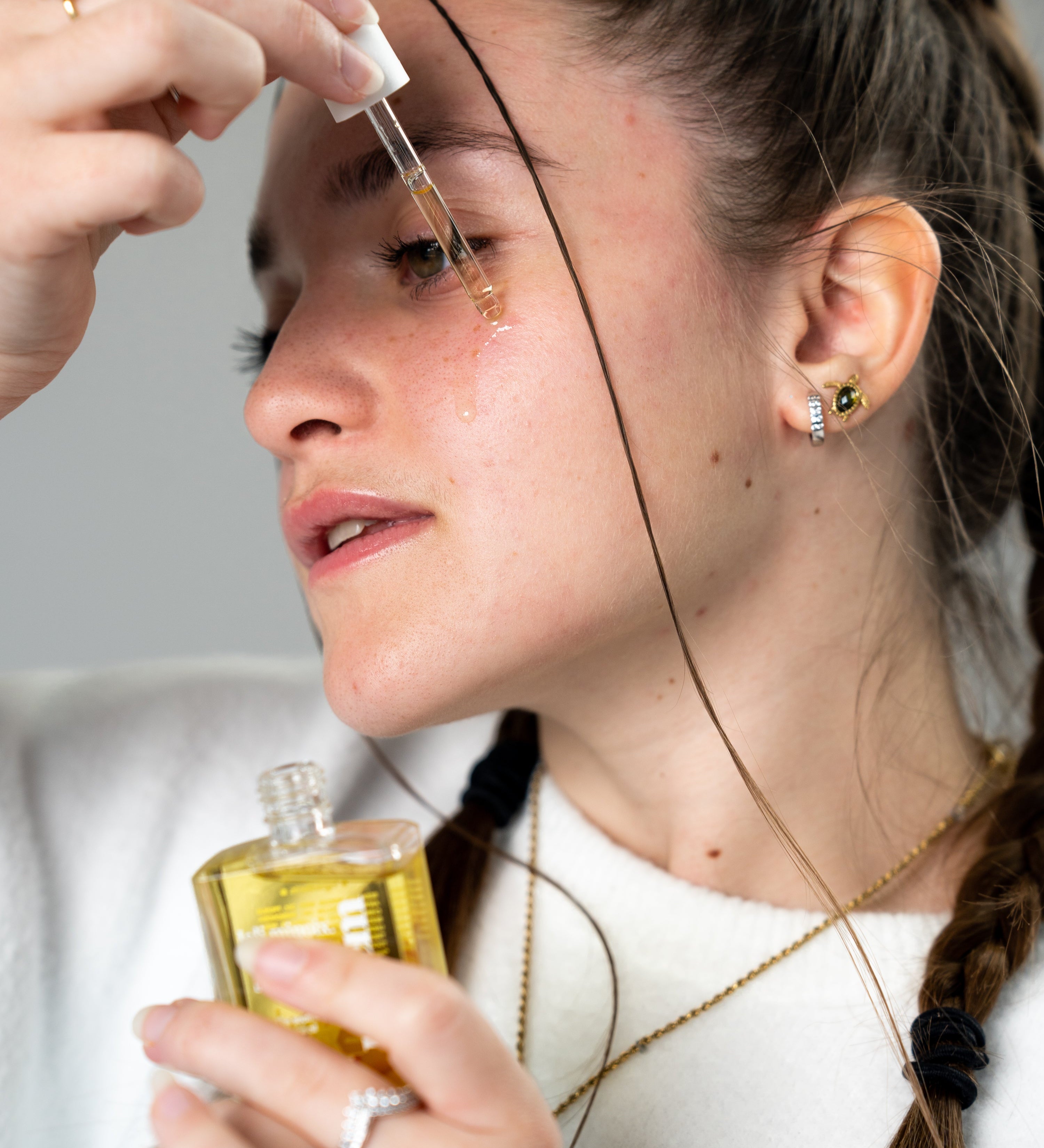 Peut-on utiliser l’huile de noix sur le visage ?