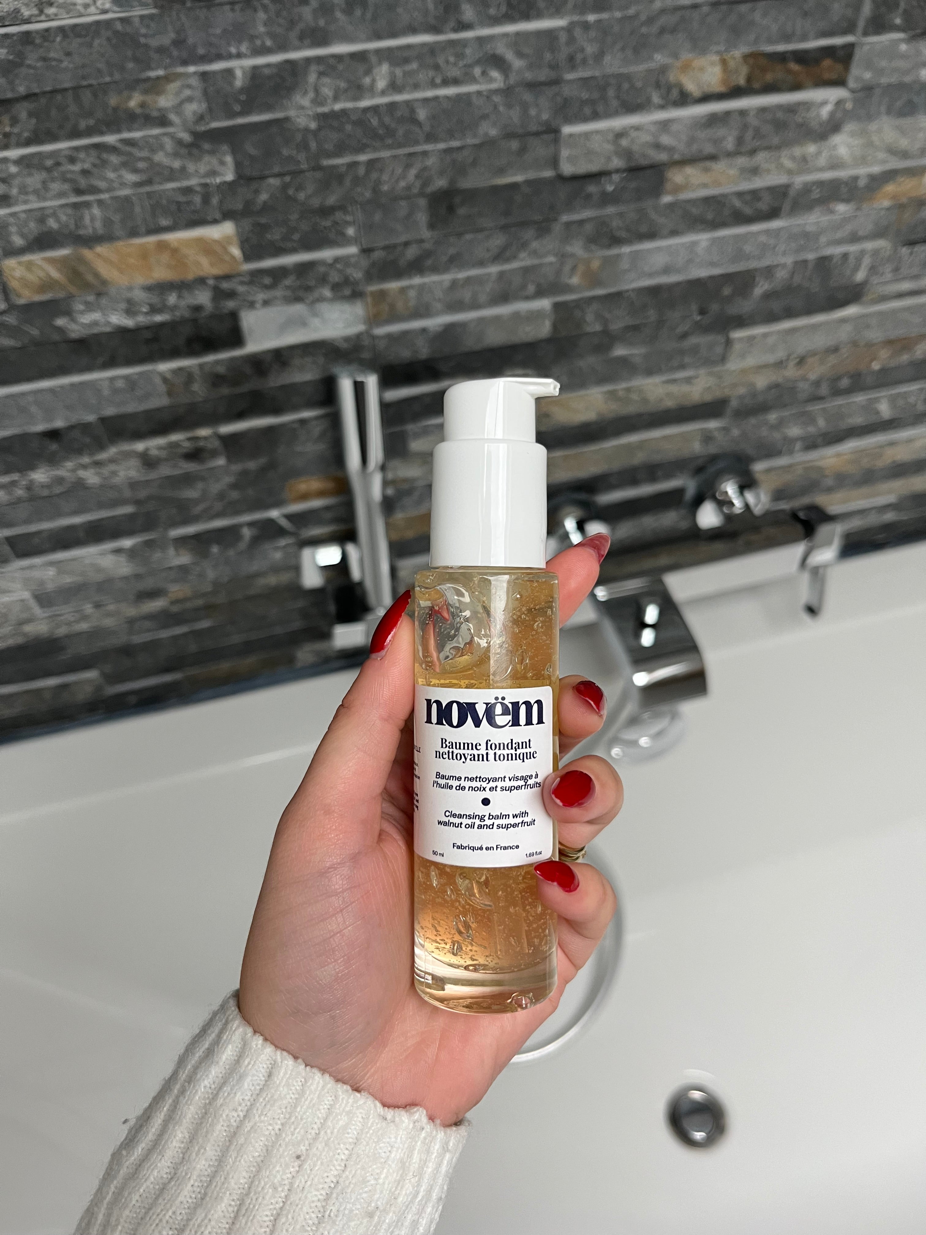 Zoom sur notre baume nettoyant - Novëm