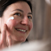 Routine visage anti-rougeurs